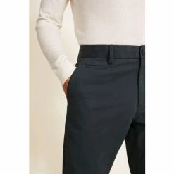 Moss Bros Moss Tailored Fit Forest Green Stretch Chinos -Moss Bros shop unnamed file 1372