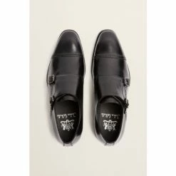 Moss Bros shop -Moss Bros shop unnamed file 1514