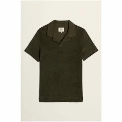 Moss Bros shop -Moss Bros shop unnamed file 1668