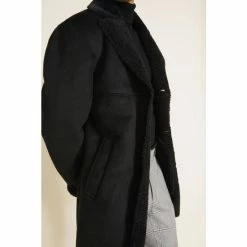 Moss Bros Moss Black Faux Sherpa Jacket -Moss Bros shop unnamed file 1744