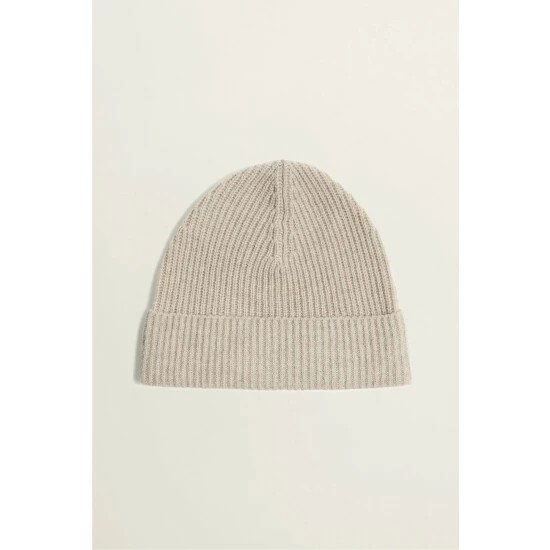 Moss Bros Moss Oatmeal Ribbed Lambswool Blend Beanie 1 Moss Bros Moss Oatmeal Ribbed Lambswool Blend Beanie