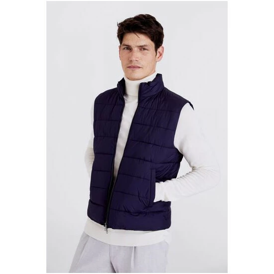 Moss Bros Navy Blue Nylon Gilet 5 Moss Bros Navy Blue Nylon Gilet - Image 5