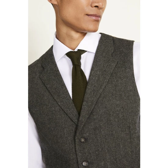 Moss Bros Moss Tailored Fit Herringbone Suit: Waistcoat 2 Moss Bros Moss Tailored Fit Herringbone Suit: Waistcoat - Image 2